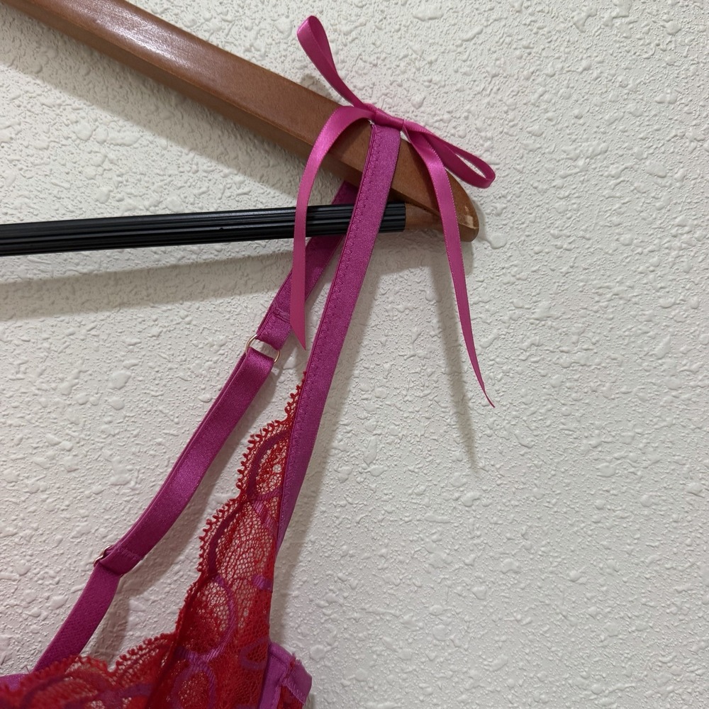 Savage X Fenty Red Pink Lace Bodysuit Ribbon Writing Lace Teddy Size Small - Picture 5 of 8